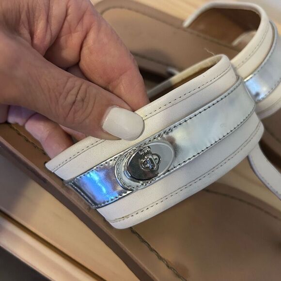 Coach Eileen Turn lock Slide Sandals Flip Flops white Silver Womens Size 9 money - Picture 4 of 12